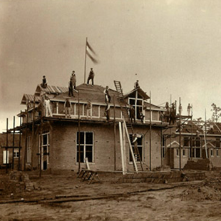 1880